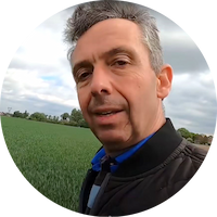 Thierry-Bailliet-rond-agriculteur